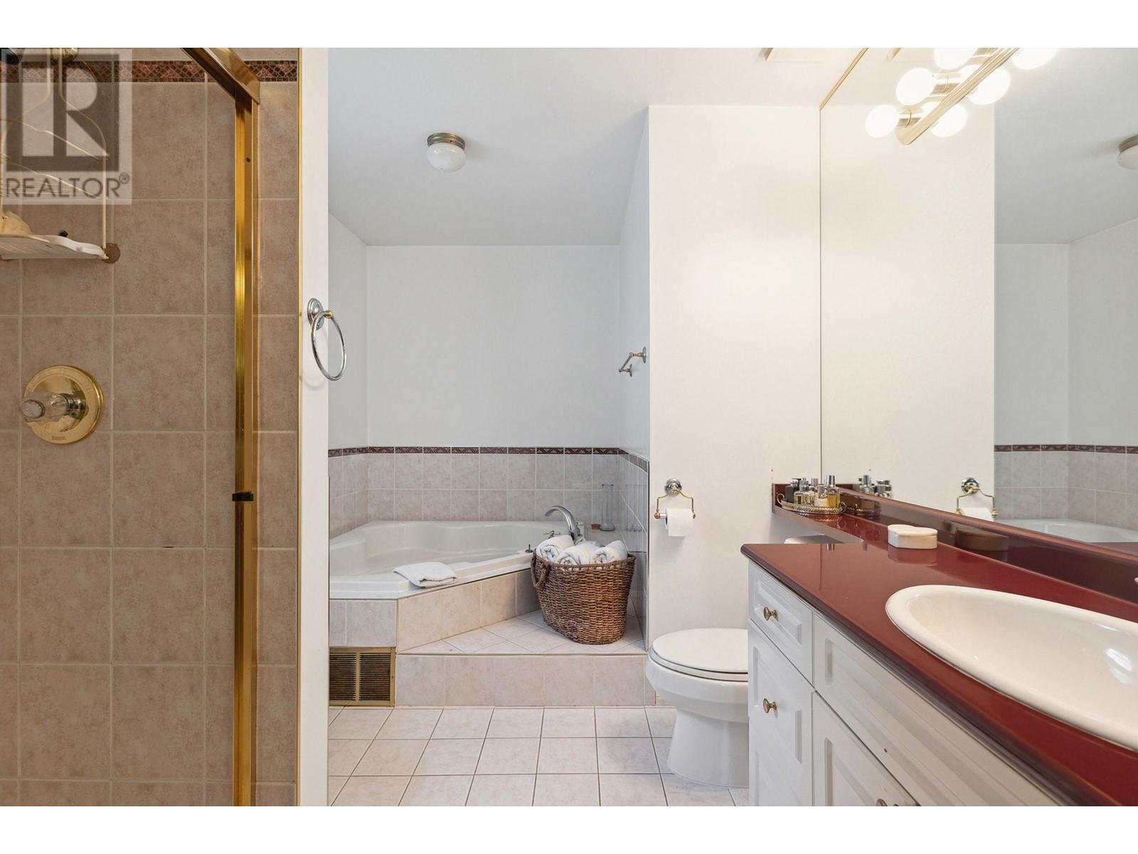 123 First Street, New Westminster, British Columbia  V3L 2G3 - Photo 22 - R2814898