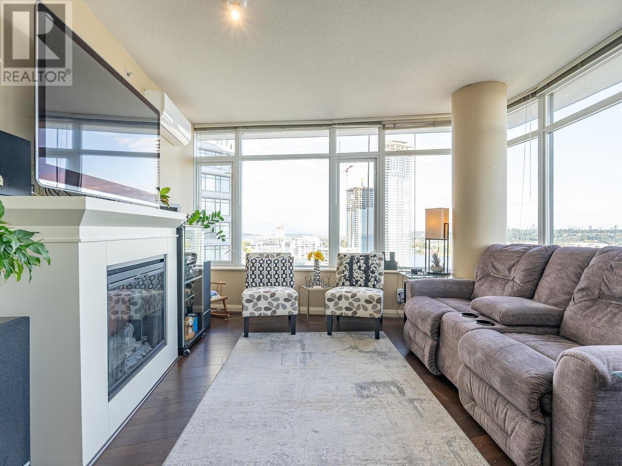 2702 898 Carnarvon Street, New Westminster, British Columbia  V3M 0C3 - Photo 4 - R2817278