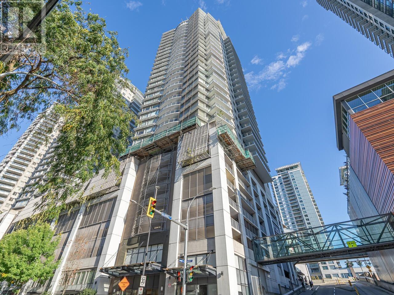 2702 898 Carnarvon Street, New Westminster, British Columbia  V3M 0C3 - Photo 1 - R2817278