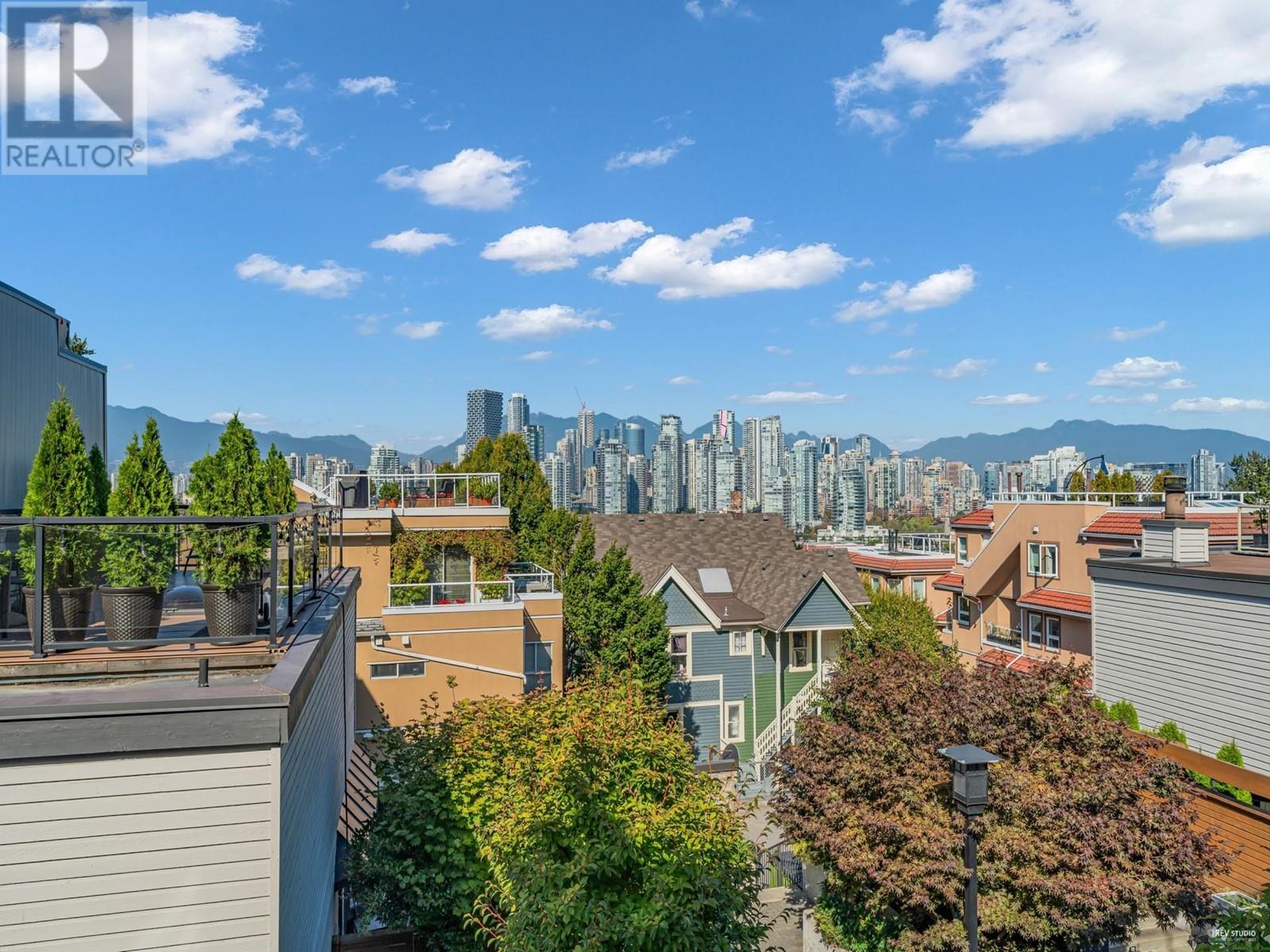 6 1263 W 8TH AVENUE, vancouver, British Columbia