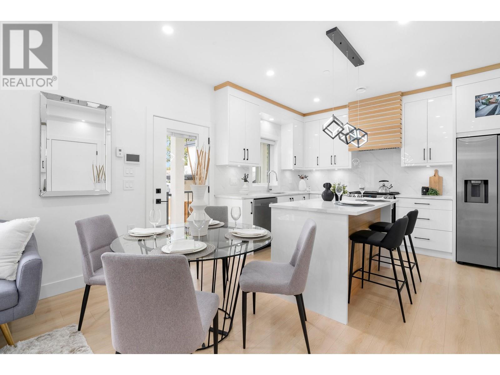 1087 E 58th Avenue, Vancouver, British Columbia  V5X 1W8 - Photo 3 - R2818132