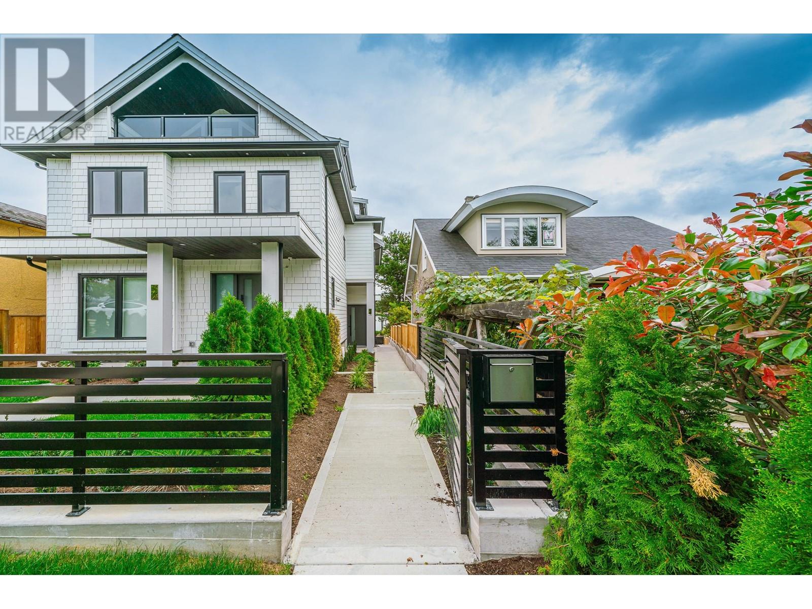 624 SLOCAN STREET, vancouver, British Columbia