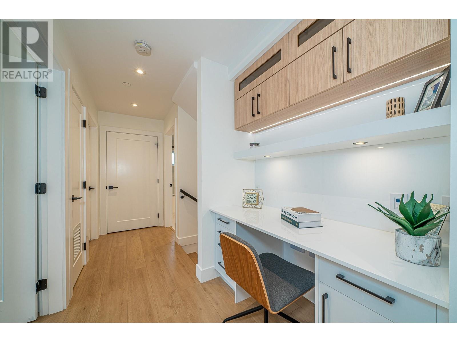 624 Slocan Street, Vancouver, British Columbia  V5K 3X7 - Photo 15 - R2818156