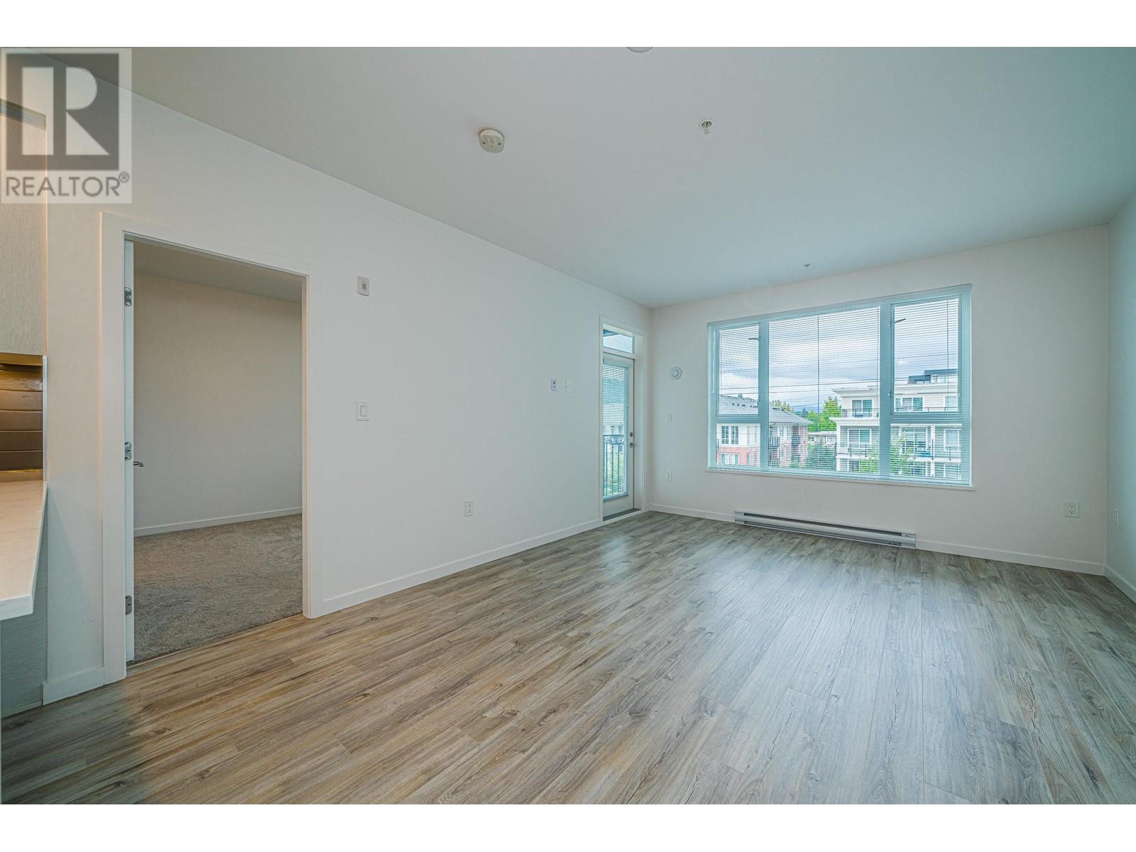 315 621 Regan Avenue, Coquitlam, British Columbia  V3J 0K1 - Photo 11 - R2818177