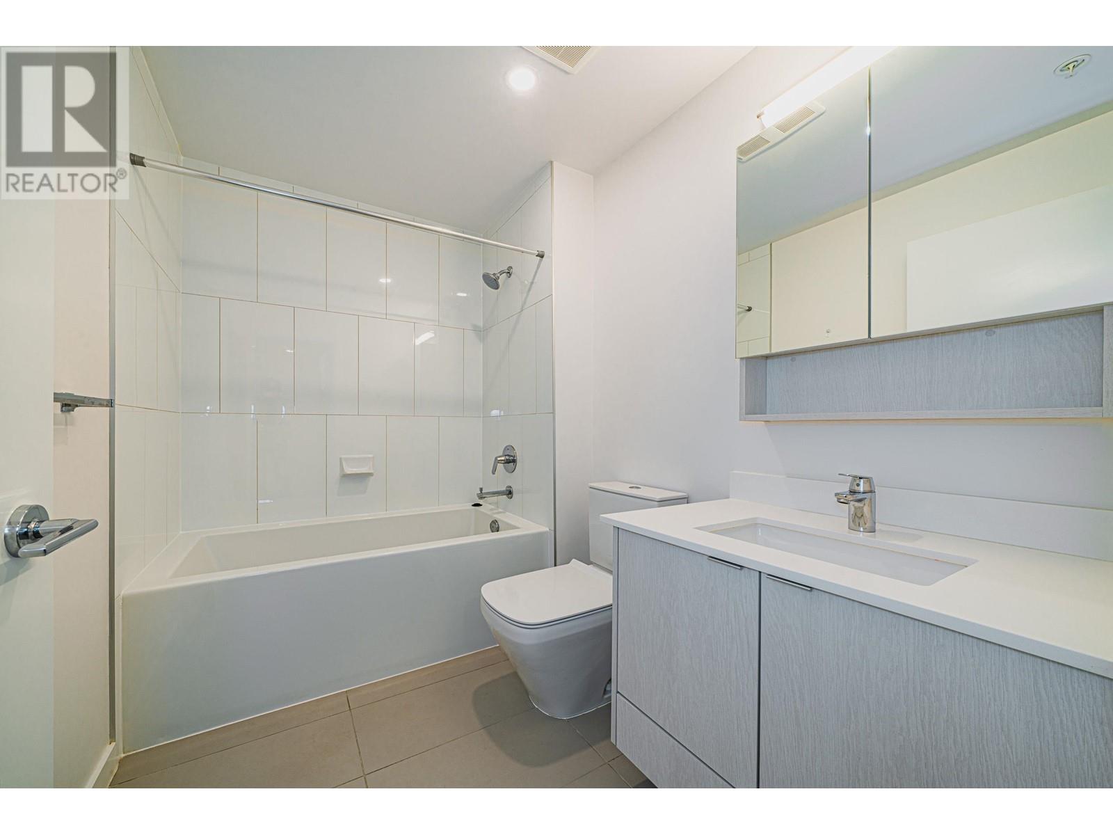 315 621 Regan Avenue, Coquitlam, British Columbia  V3J 0K1 - Photo 16 - R2818177