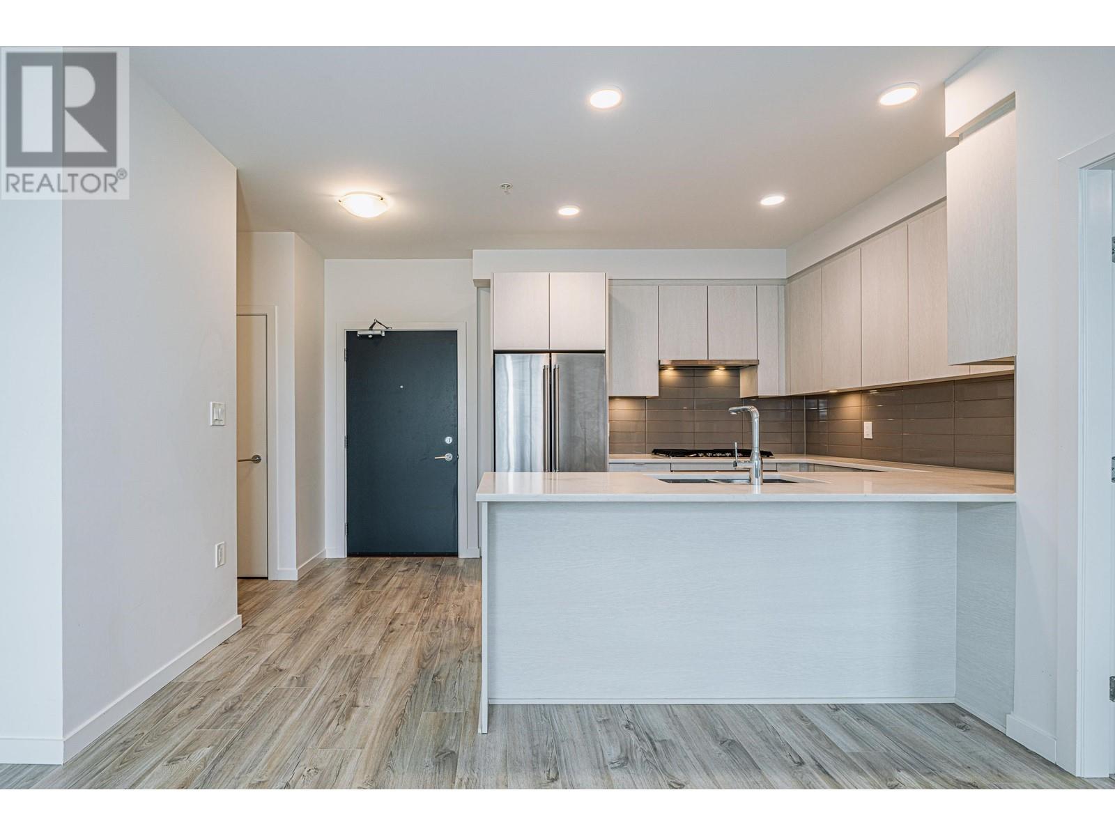 315 621 Regan Avenue, Coquitlam, British Columbia  V3J 0K1 - Photo 8 - R2818177