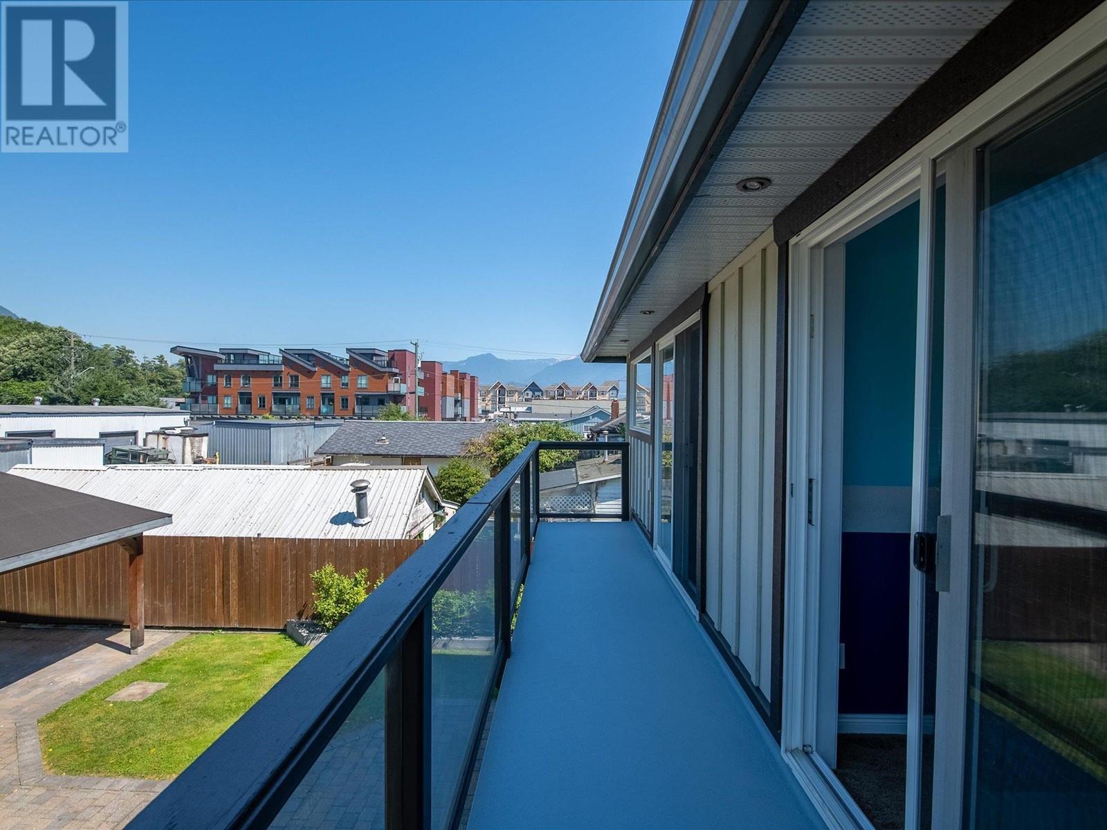 37767 Second Avenue, Squamish, British Columbia  V0N 1G0 - Photo 21 - R2818148