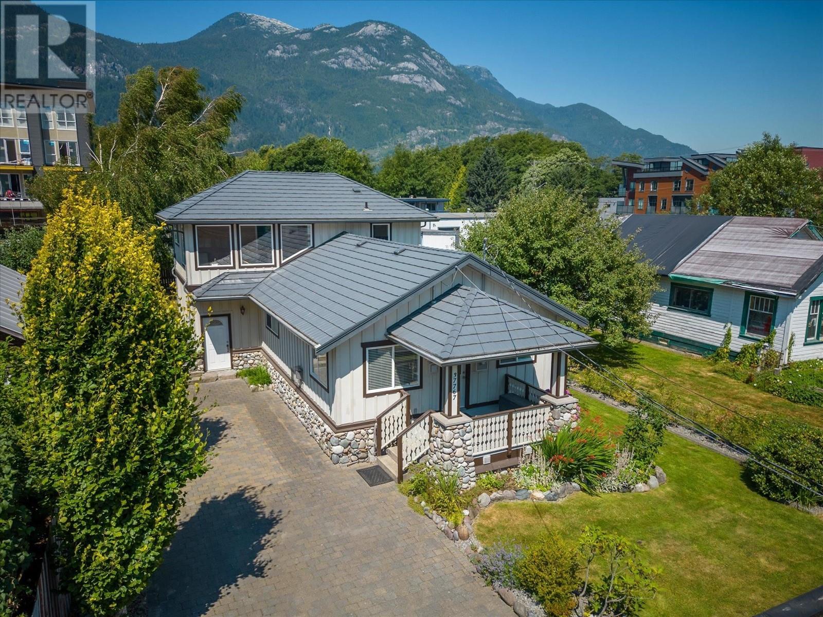 37767 Second Avenue, Squamish, British Columbia  V0N 1G0 - Photo 30 - R2818148