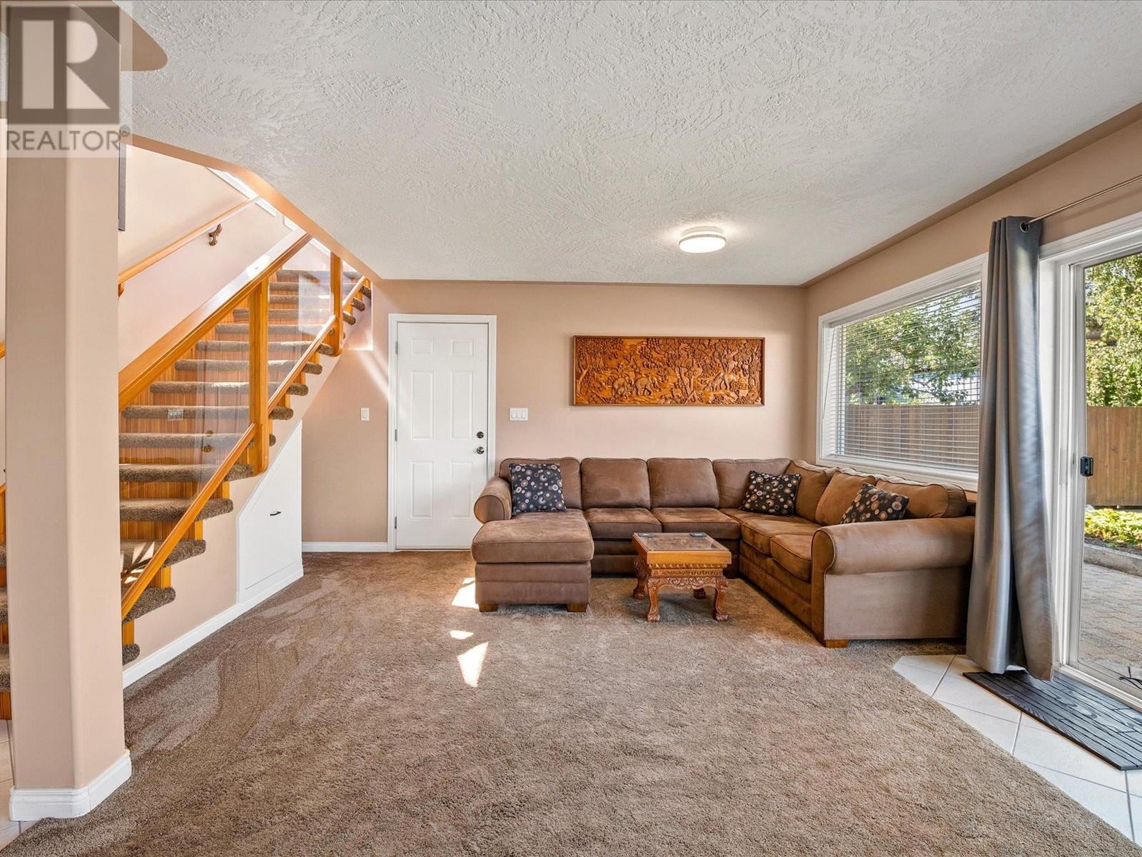37767 Second Avenue, Squamish, British Columbia  V0N 1G0 - Photo 9 - R2818148