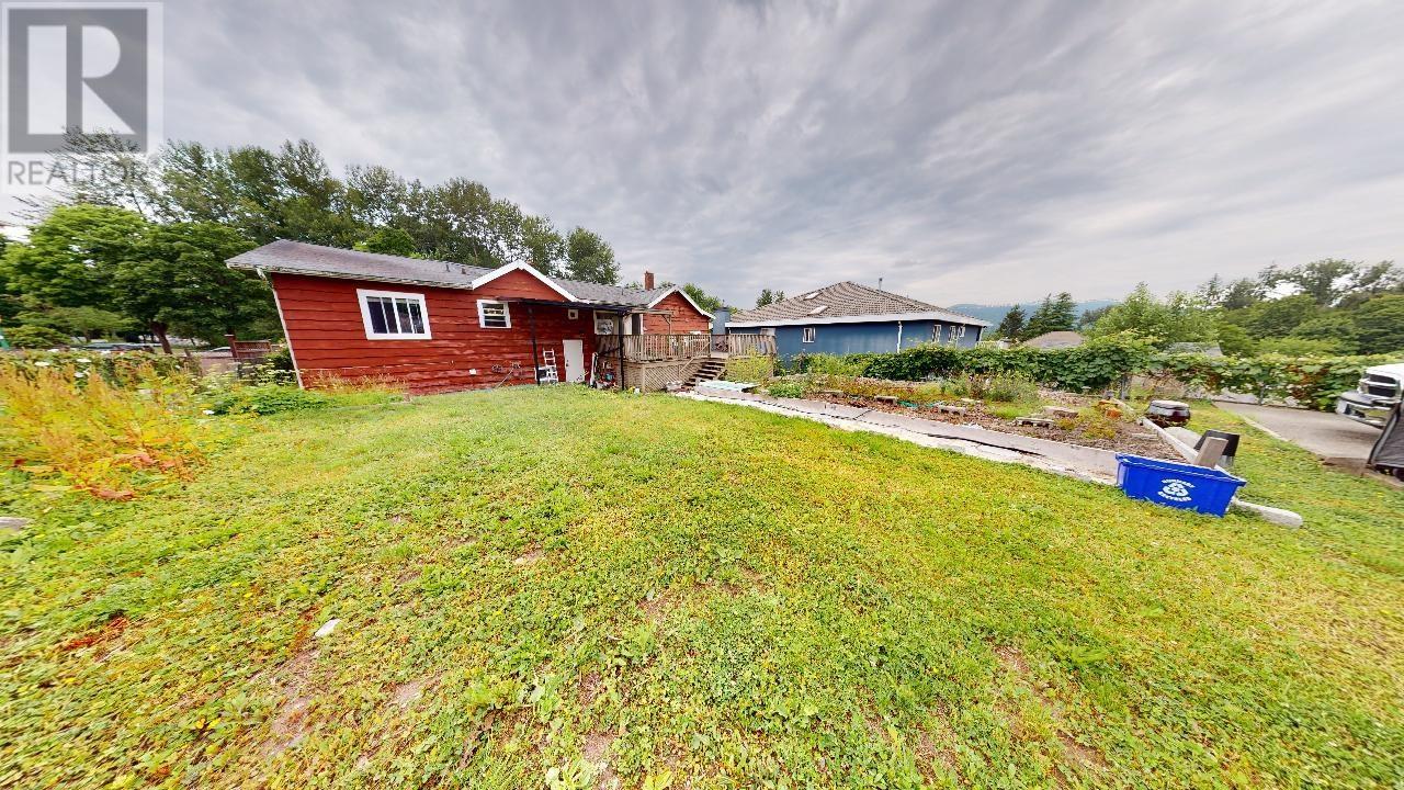7474 Cariboo Road, Burnaby, British Columbia  V3N 4A7 - Photo 16 - R2818175