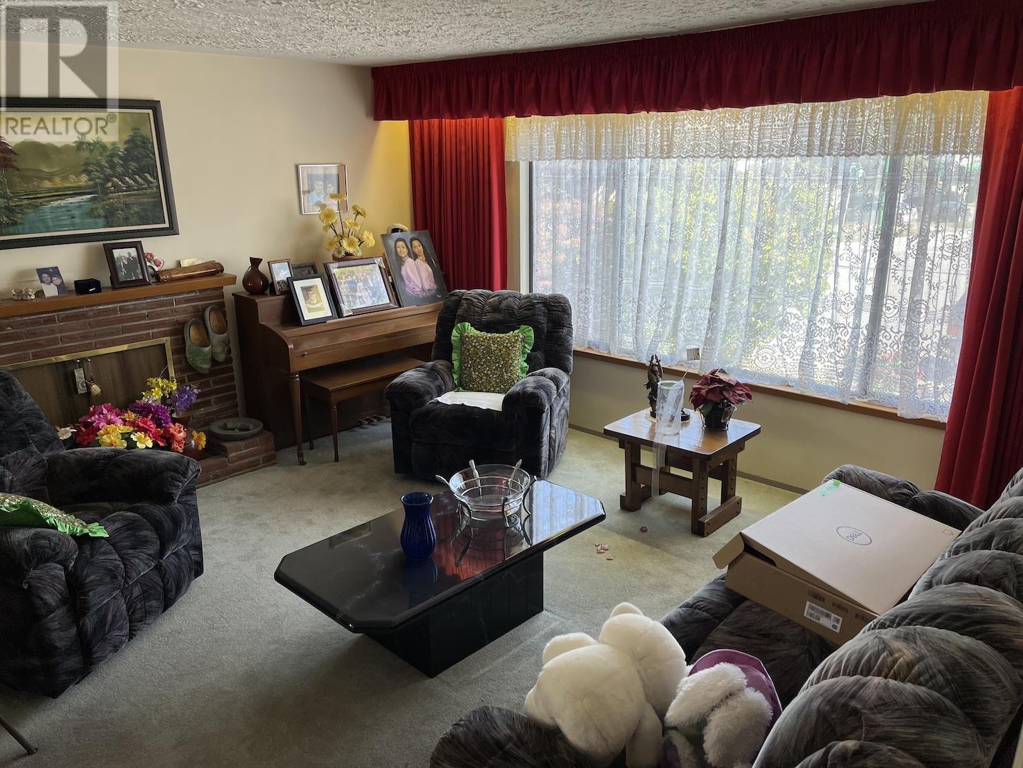 7225 Gilley Avenue, Burnaby, British Columbia  V5J 4W9 - Photo 6 - R2812851