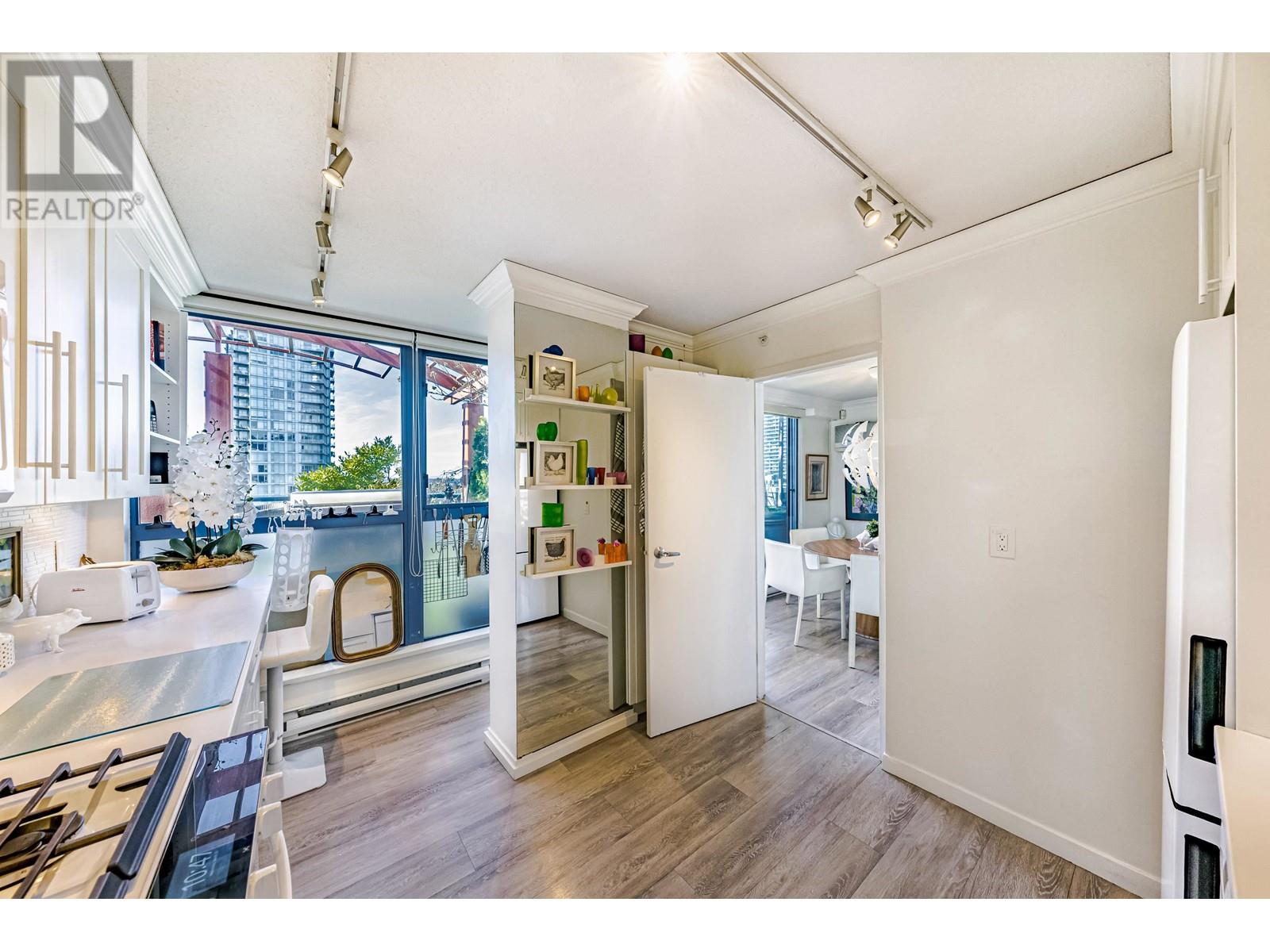 1501 1238 Seymour Street, Vancouver, British Columbia  V6B 6J3 - Photo 13 - R2818011