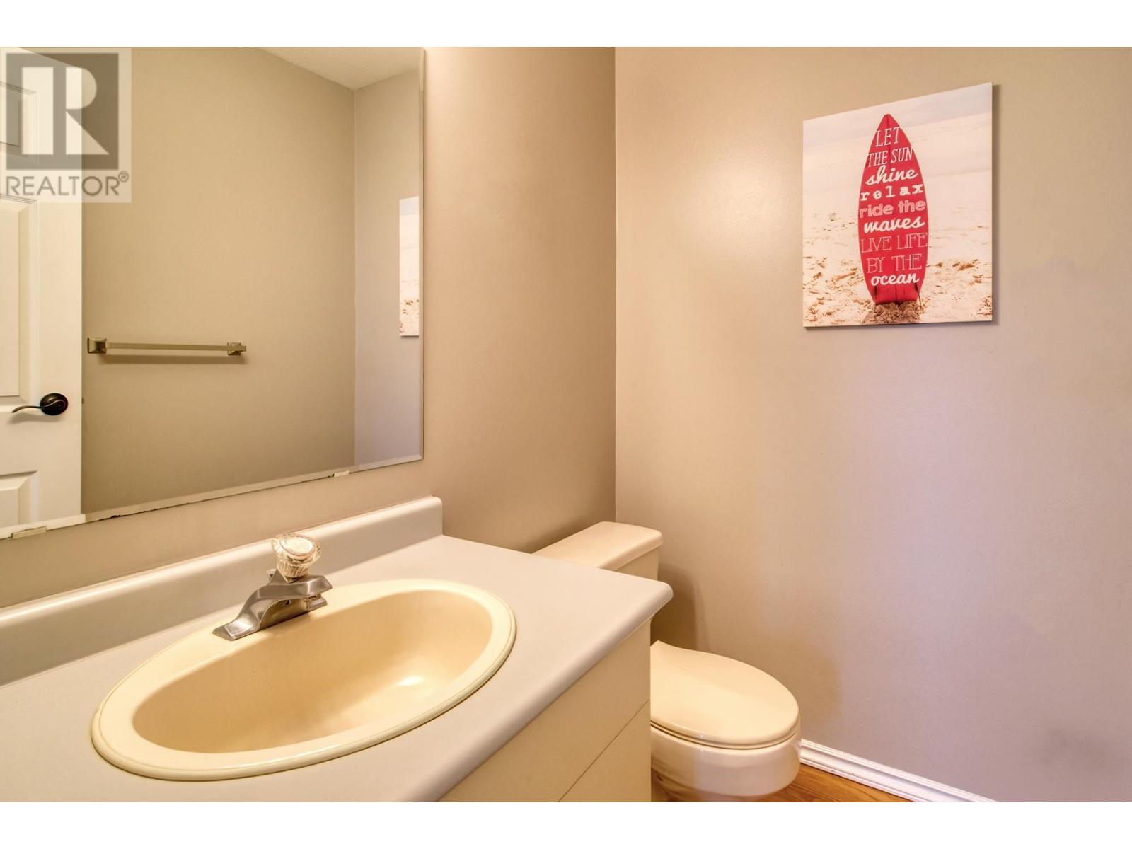 482 Abbs Road, Gibsons, British Columbia  V0N 1V0 - Photo 21 - R2817618