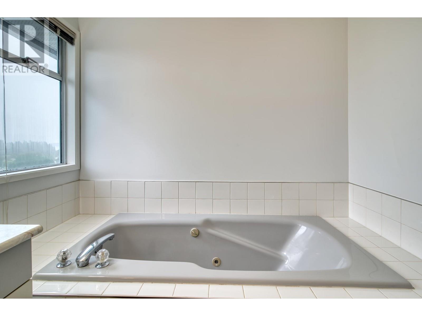 482 Abbs Road, Gibsons, British Columbia  V0N 1V0 - Photo 31 - R2817618