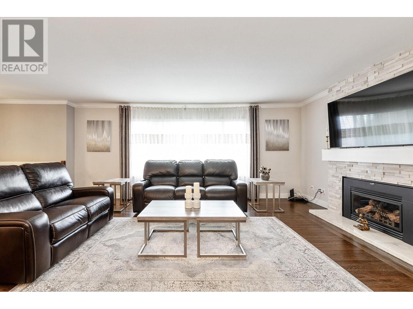 1638 Western Drive, Port Coquitlam, British Columbia  V3C 2X3 - Photo 3 - R2817831