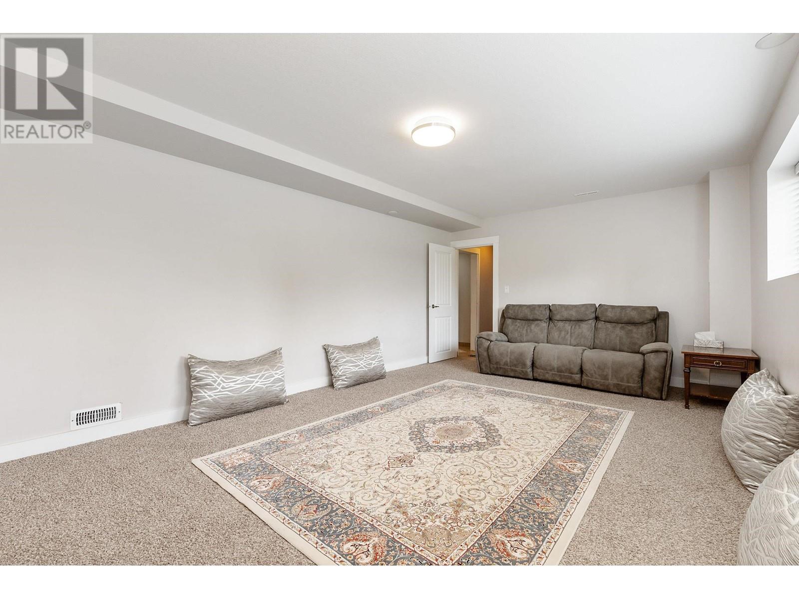 1638 Western Drive, Port Coquitlam, British Columbia  V3C 2X3 - Photo 19 - R2817831