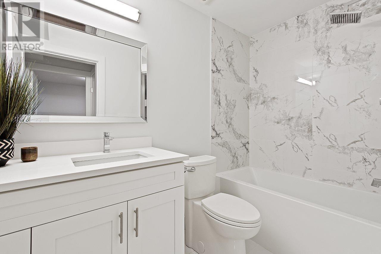 1036 E 14th Avenue, Vancouver, British Columbia  V5T 2N9 - Photo 10 - R2818188