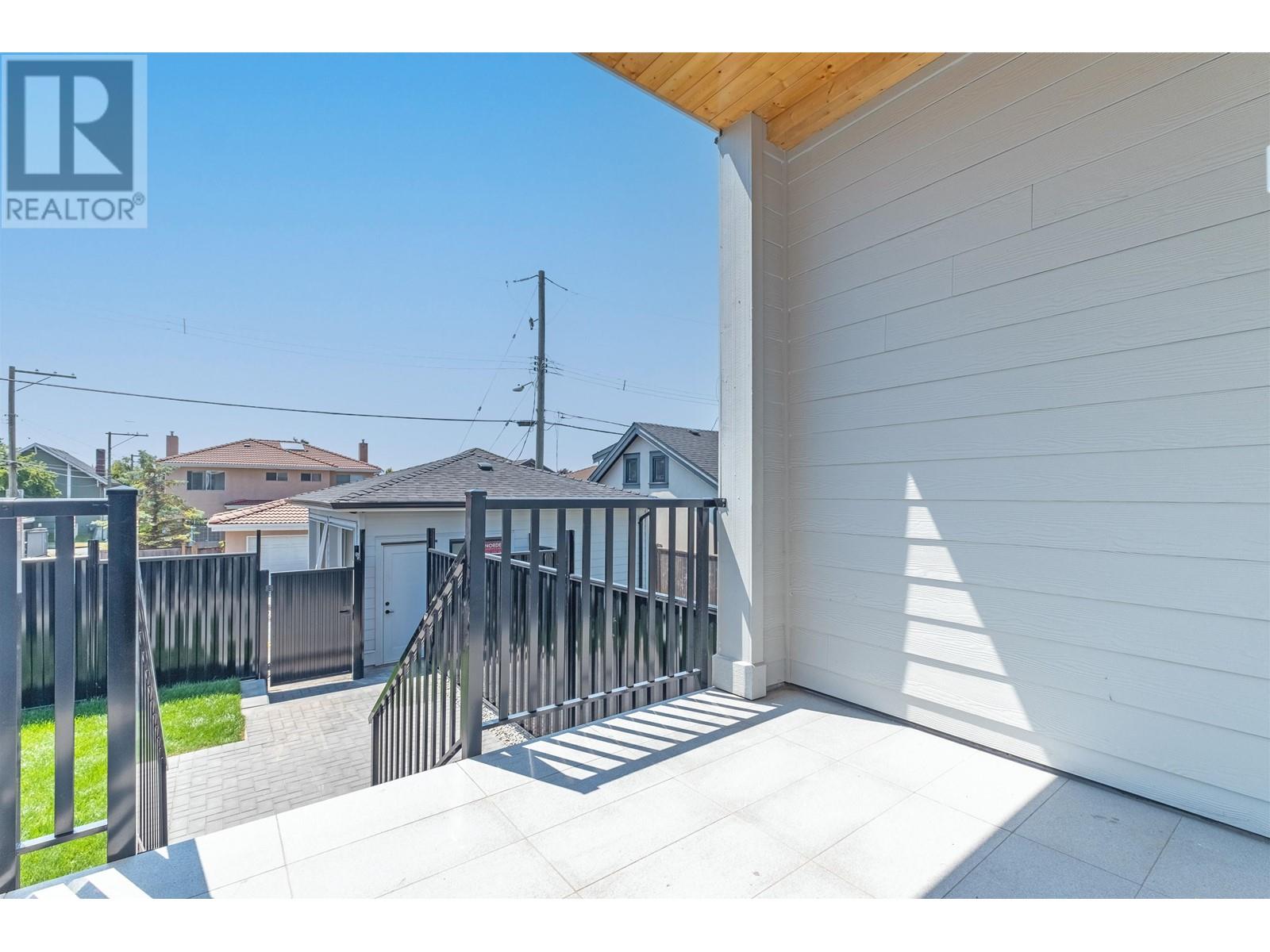 1980 Nassau Drive, Vancouver, British Columbia  V5P 2B6 - Photo 13 - R2818243
