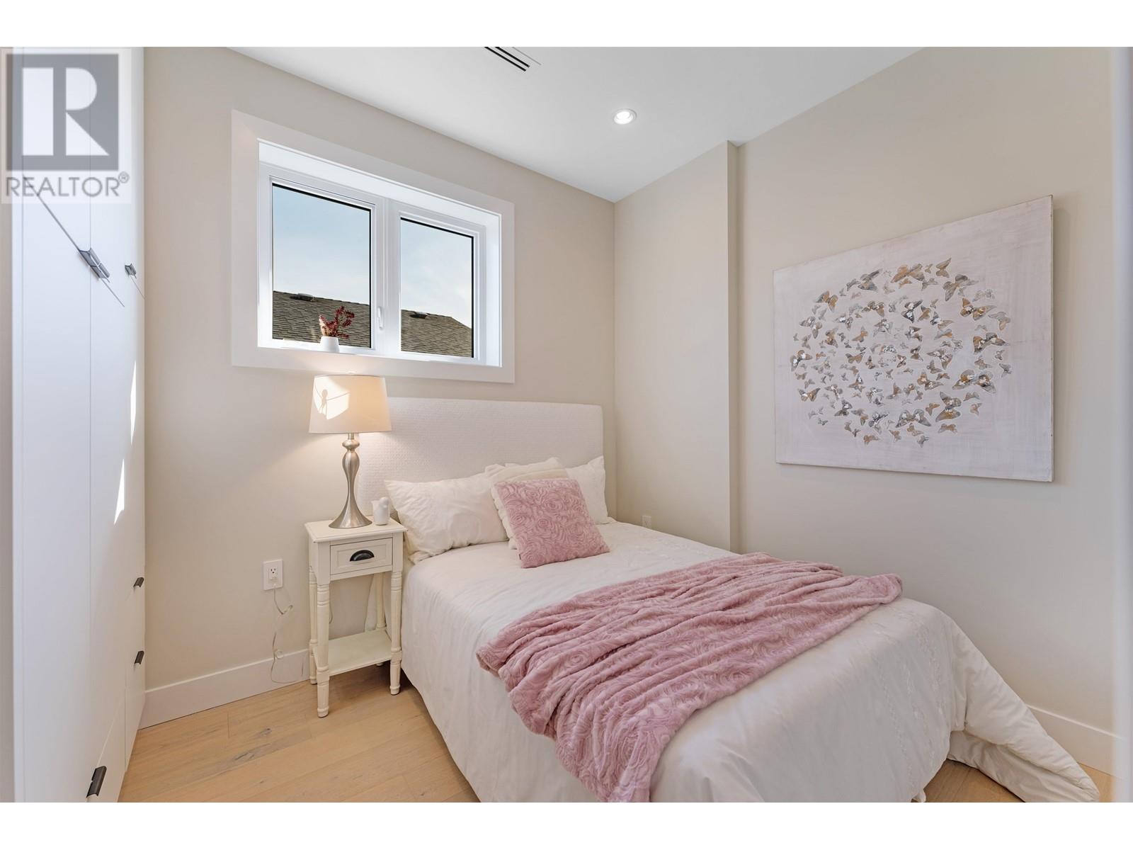 1980 Nassau Drive, Vancouver, British Columbia  V5P 2B6 - Photo 21 - R2818243