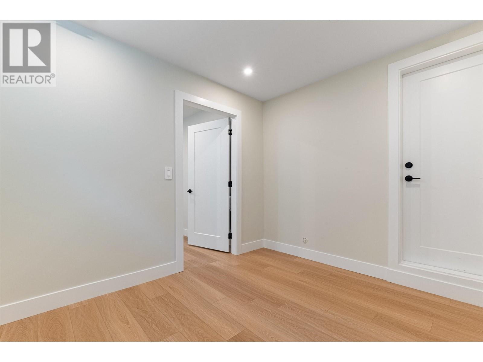 1980 Nassau Drive, Vancouver, British Columbia  V5P 2B6 - Photo 24 - R2818243