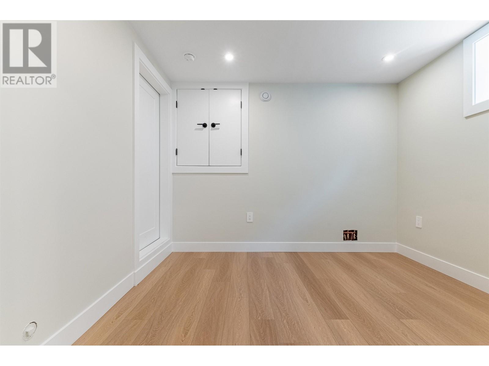 1980 Nassau Drive, Vancouver, British Columbia  V5P 2B6 - Photo 25 - R2818243