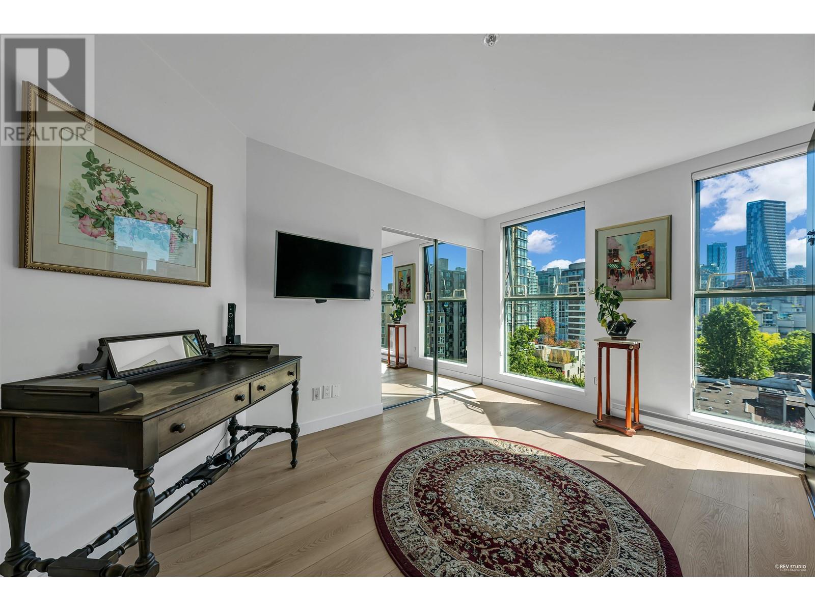 901 1888 Alberni Street, Vancouver, British Columbia  V6G 1B3 - Photo 10 - R2818245