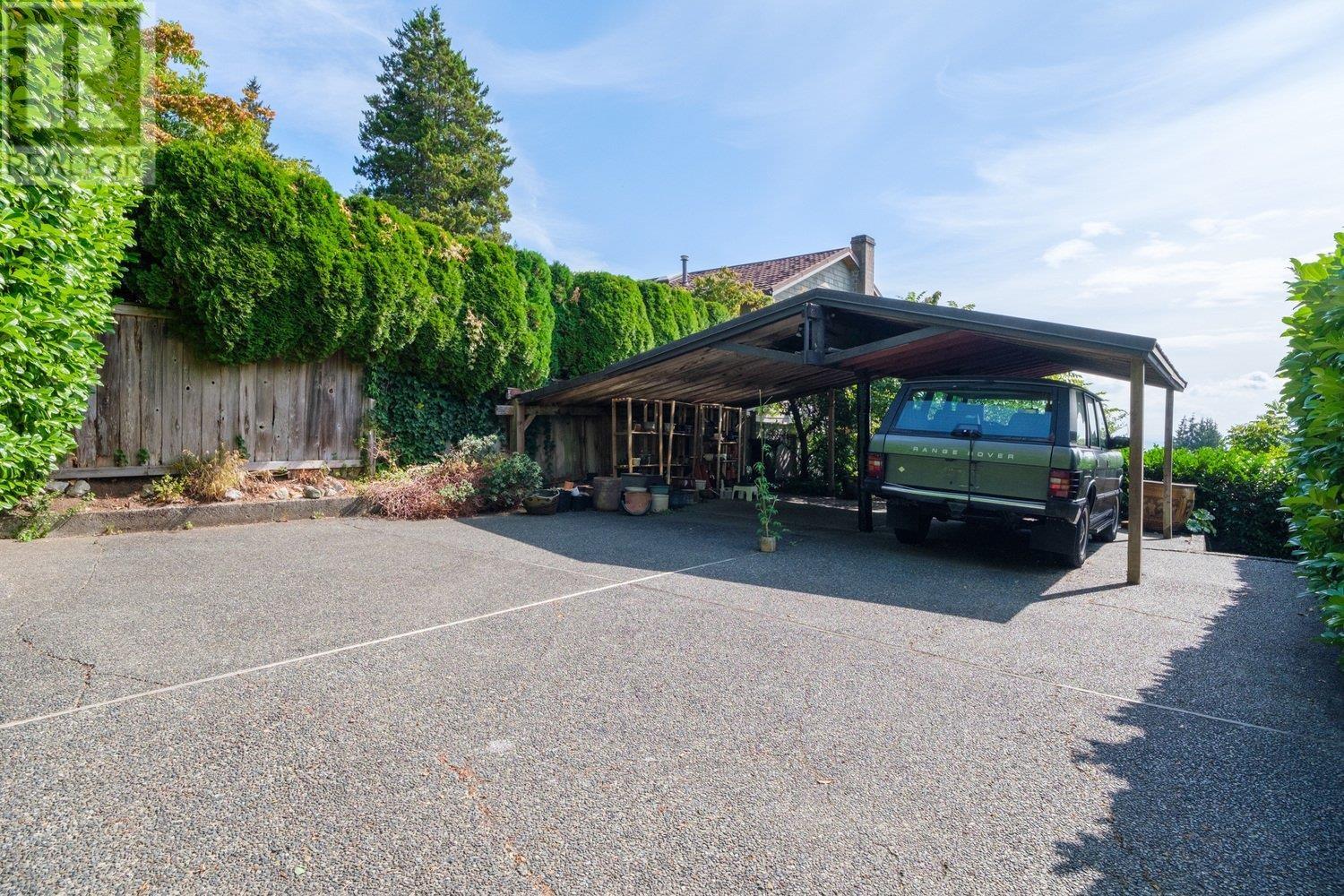 233 Wooddale Road, North Vancouver, British Columbia  V7N 1S6 - Photo 11 - R2818194