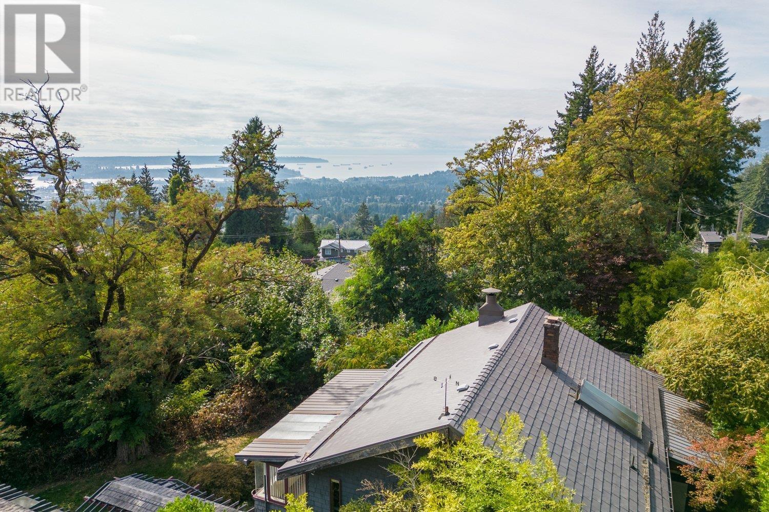 233 Wooddale Road, North Vancouver, British Columbia  V7N 1S6 - Photo 34 - R2818194