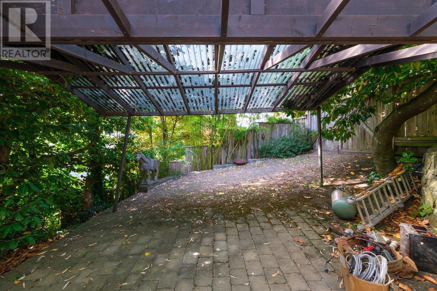 233 Wooddale Road, North Vancouver, British Columbia  V7N 1S6 - Photo 37 - R2818194