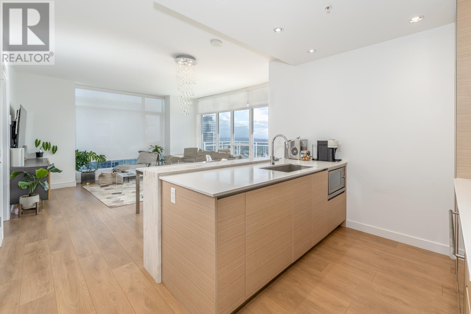 3910 4670 Assembly Way, Burnaby, British Columbia  V5H 0H3 - Photo 6 - R2816782