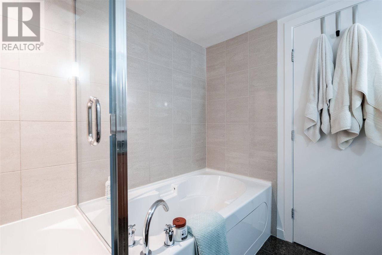 1602 583 Beach Crescent, Vancouver, British Columbia  V6Z 3E6 - Photo 21 - R2818283