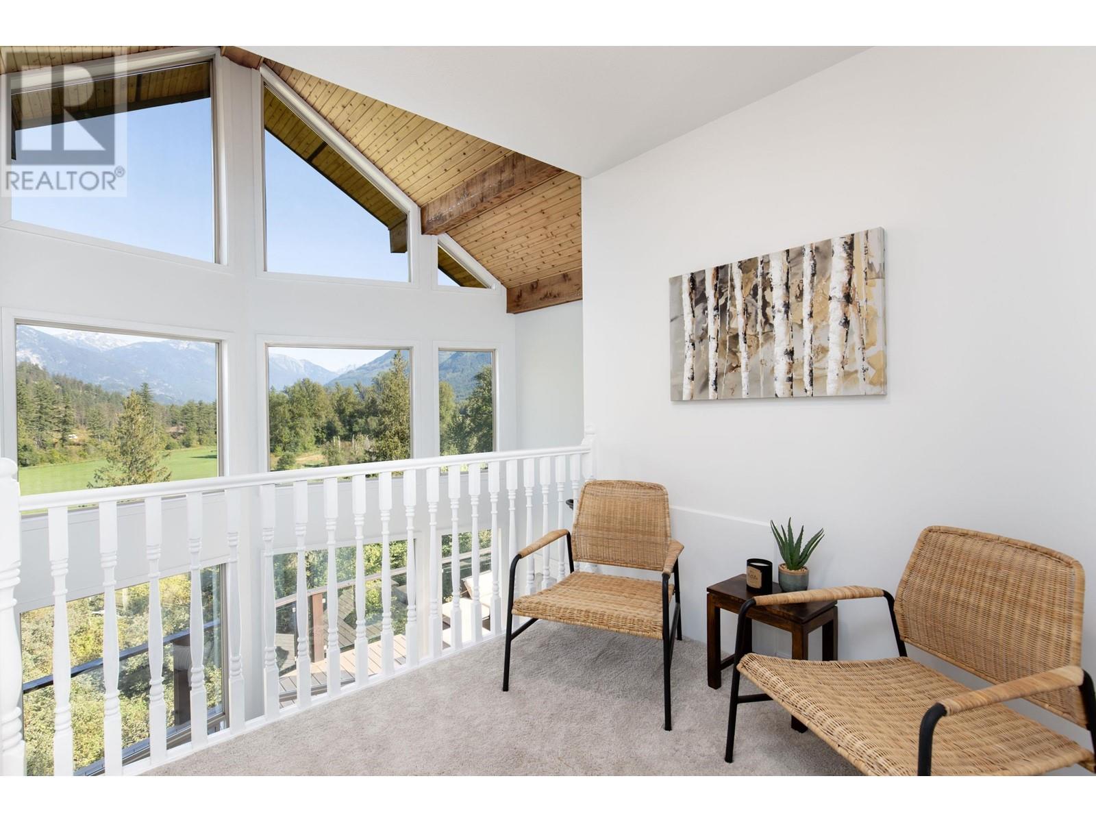 1731 Pinewood Drive, Pemberton, British Columbia  V0N 2L3 - Photo 23 - R2818260