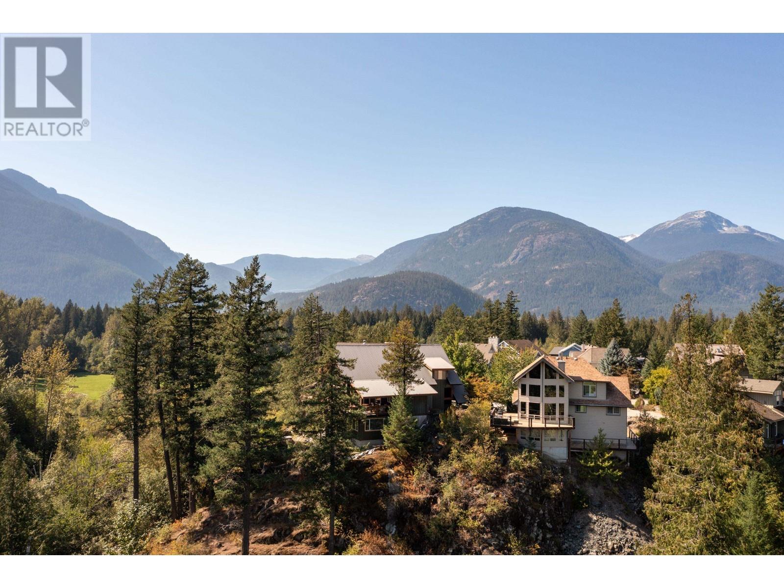 1731 Pinewood Drive, Pemberton, British Columbia  V0N 2L3 - Photo 38 - R2818260