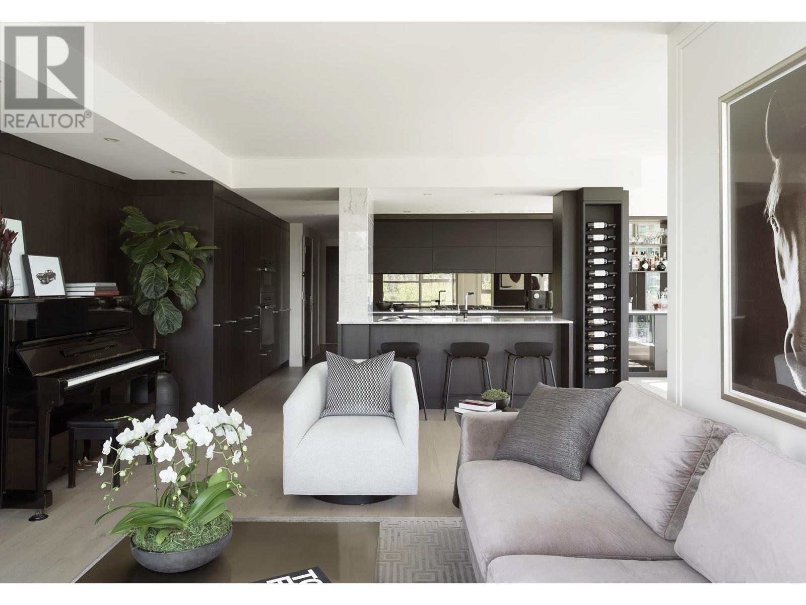 404 1790 Bayshore Drive, Vancouver, British Columbia  V6G 3G5 - Photo 3 - R2818279