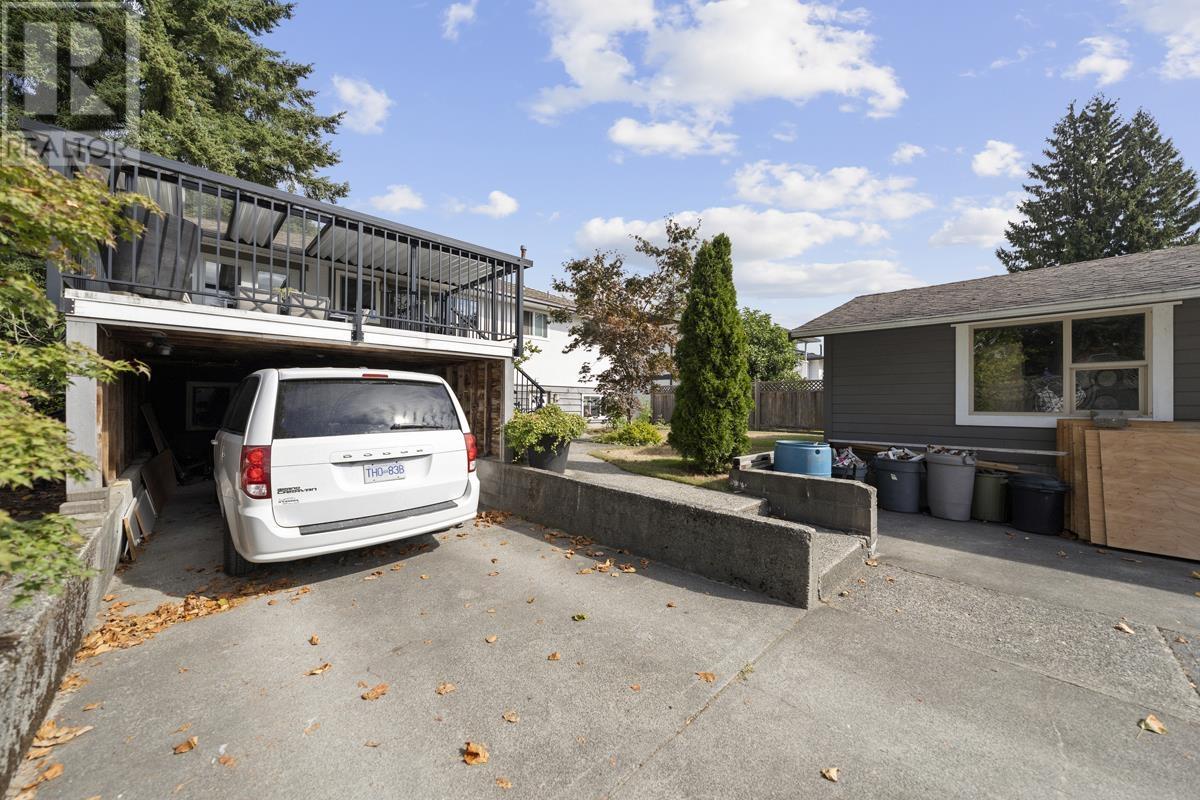 1746 Jensen Avenue, Port Coquitlam, British Columbia  V3B 2E3 - Photo 34 - R2810227