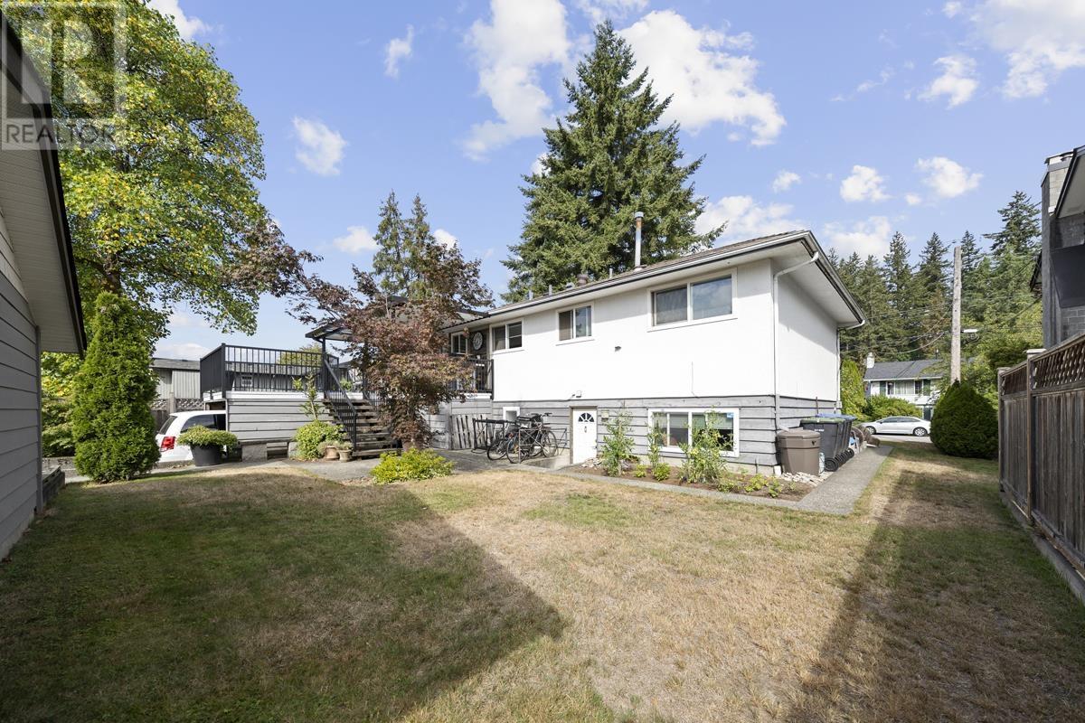 1746 Jensen Avenue, Port Coquitlam, British Columbia  V3B 2E3 - Photo 32 - R2810227
