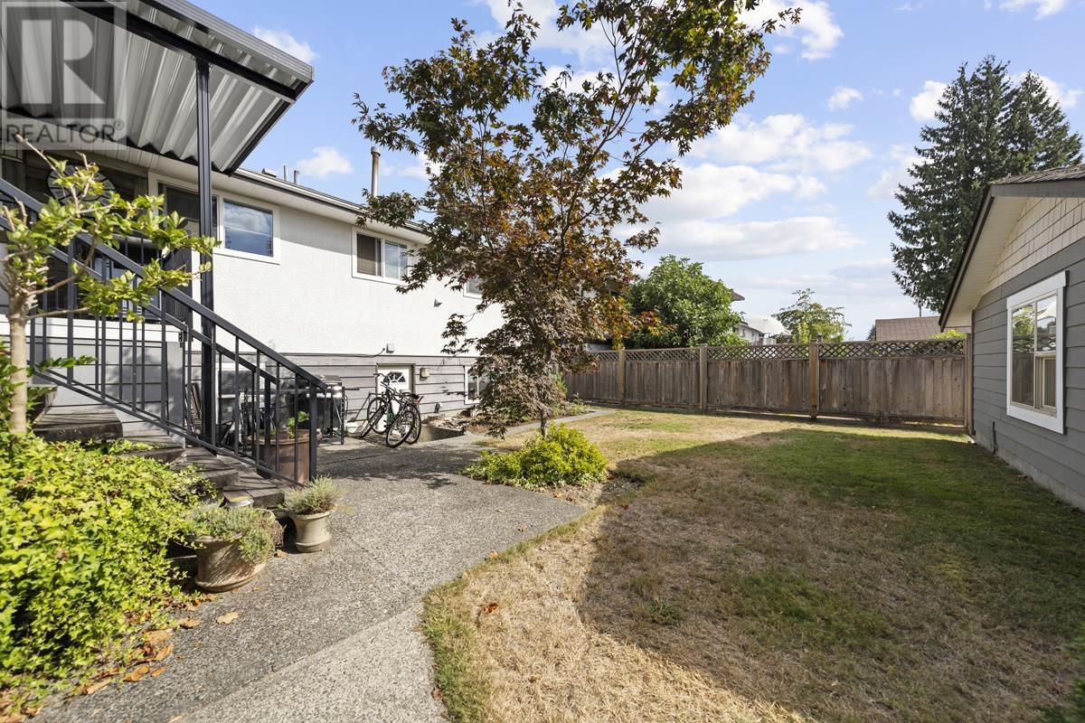 1746 Jensen Avenue, Port Coquitlam, British Columbia  V3B 2E3 - Photo 31 - R2810227
