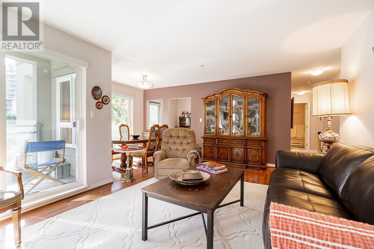 303 5683 Hampton Place, Vancouver, British Columbia  V6T 2H3 - Photo 2 - R2818272