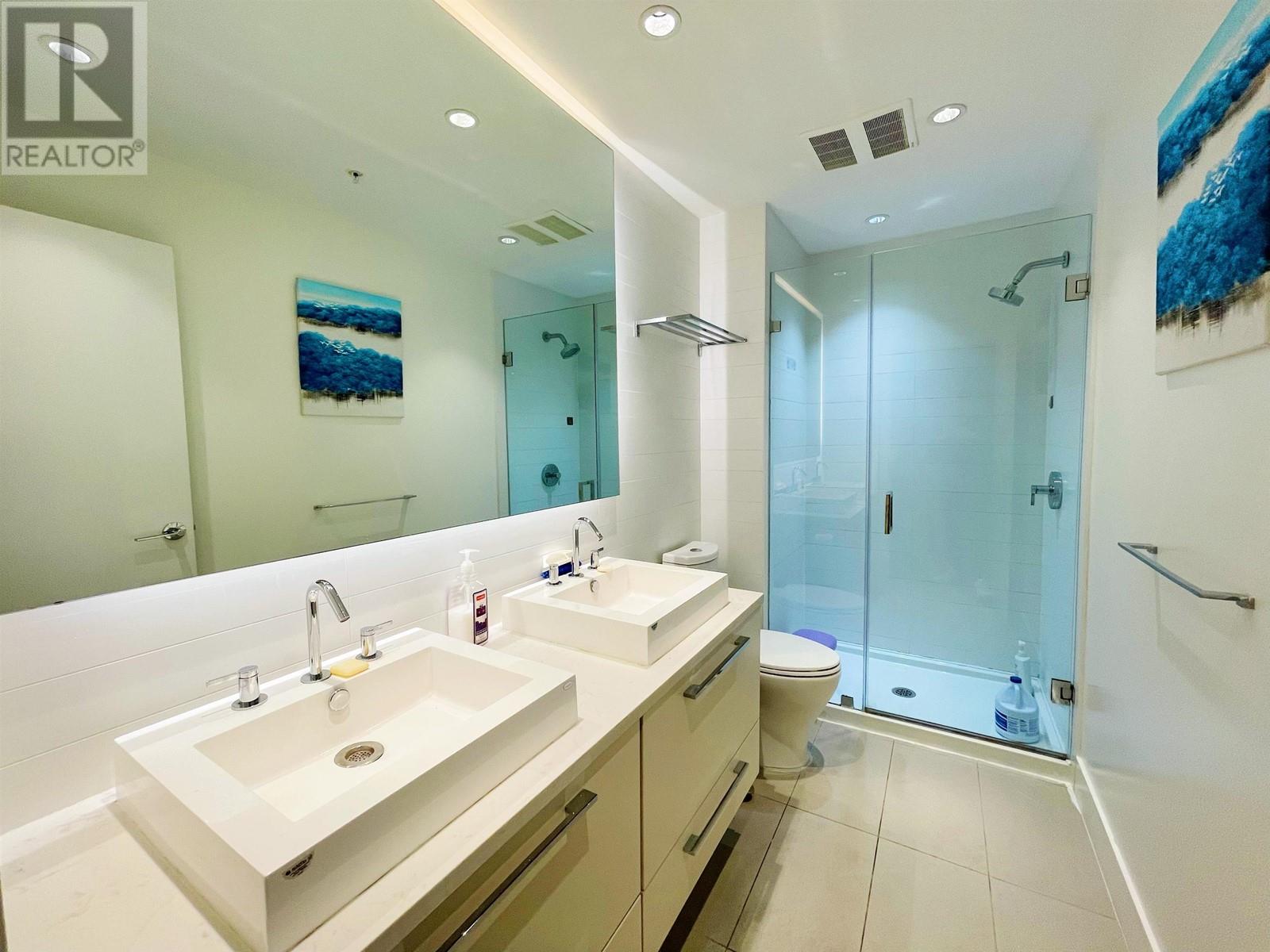 405 7388 Kingsway, Burnaby, British Columbia  V3N 0G9 - Photo 14 - R2815544