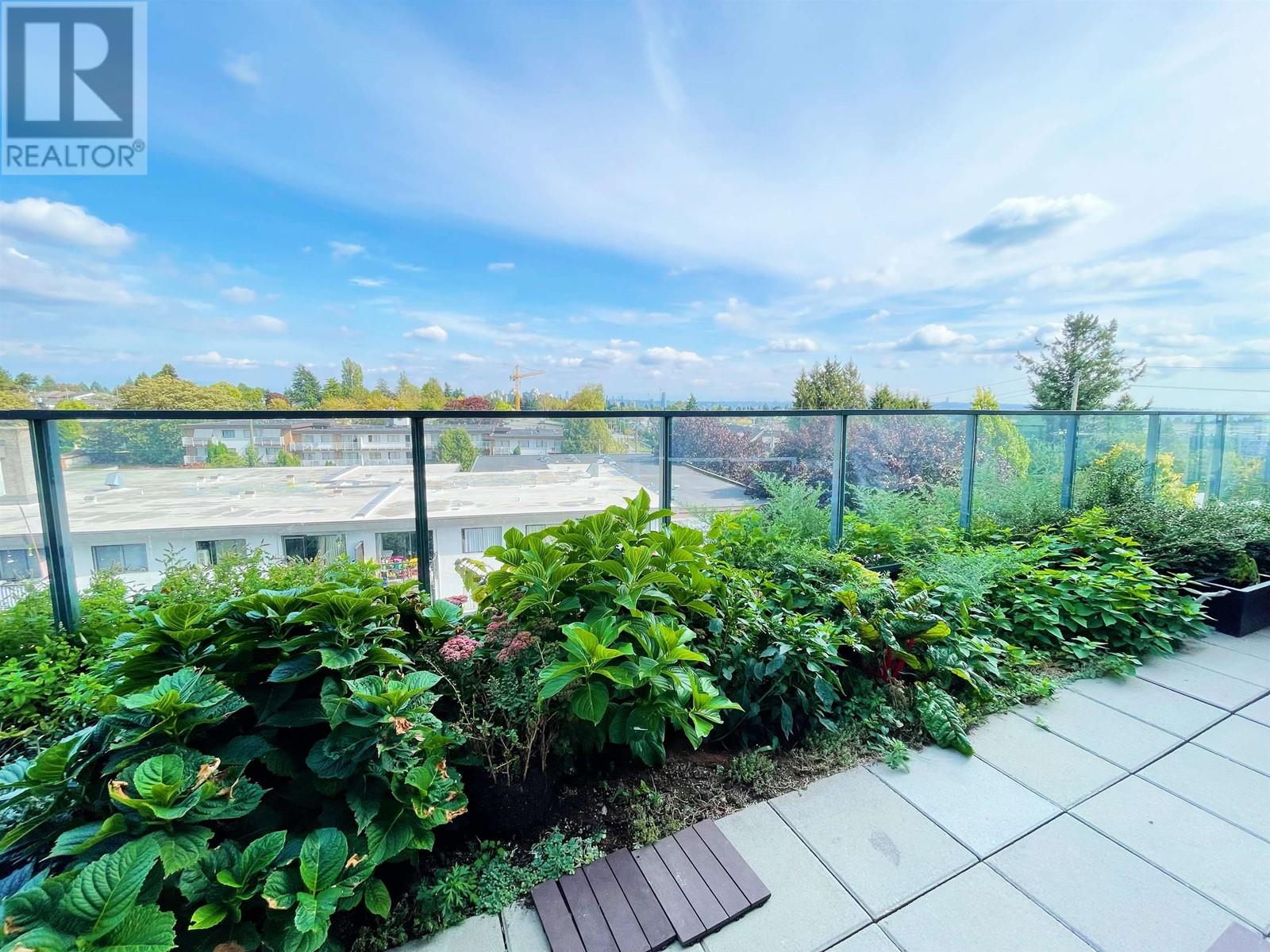 405 7388 Kingsway, Burnaby, British Columbia  V3N 0G9 - Photo 15 - R2815544