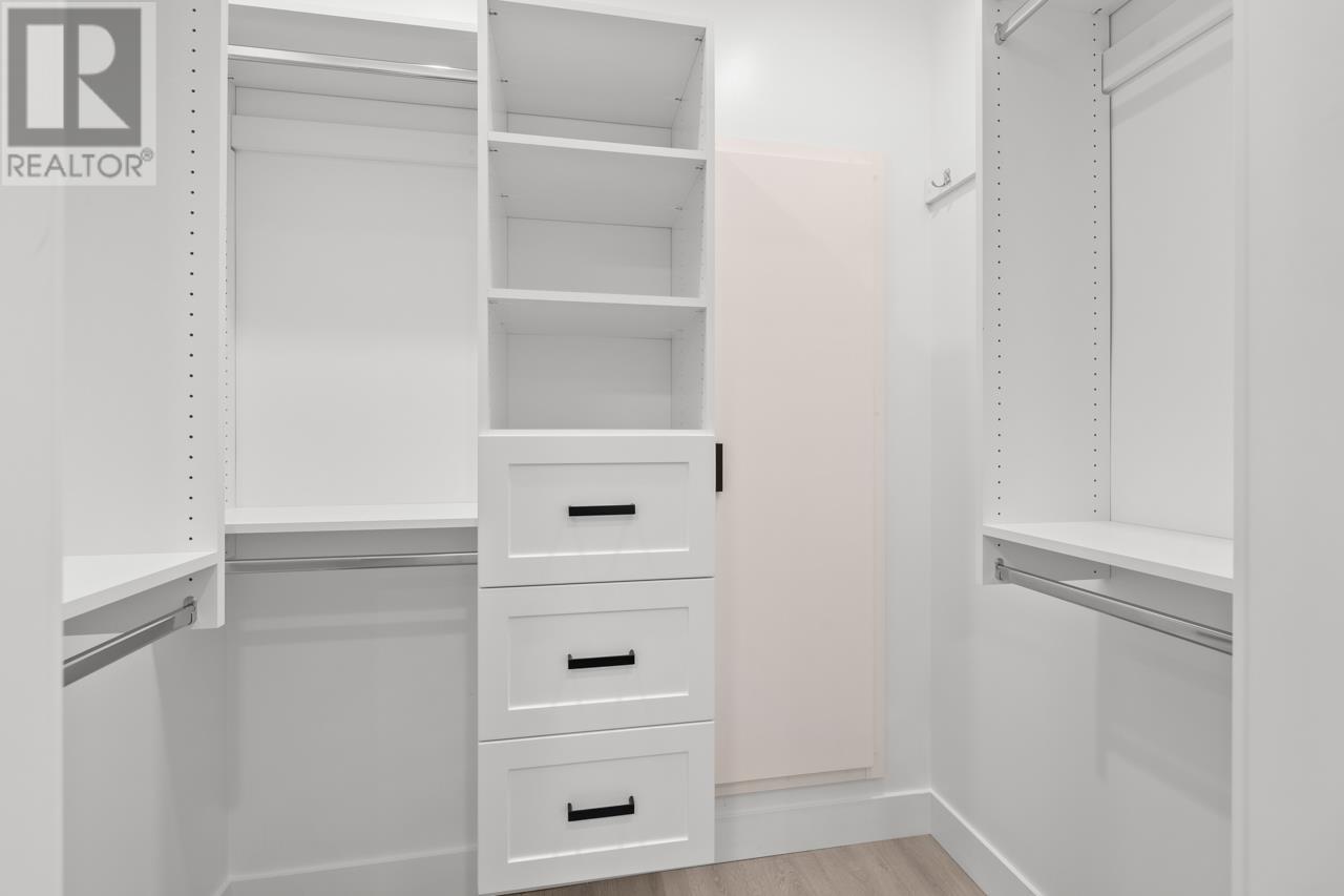5555 Rhodes Street, Vancouver, British Columbia  V5R 3P1 - Photo 16 - R2818195