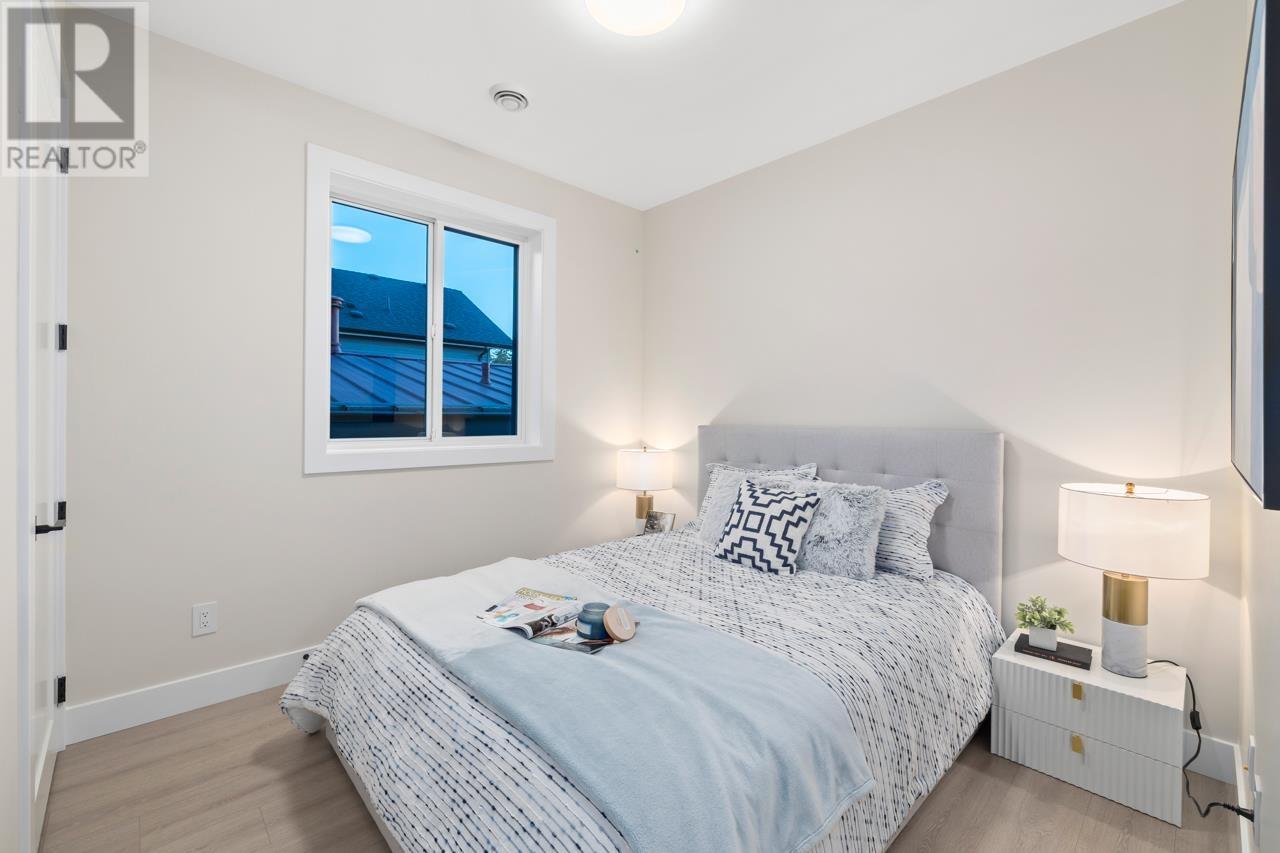 5555 Rhodes Street, Vancouver, British Columbia  V5R 3P1 - Photo 17 - R2818195