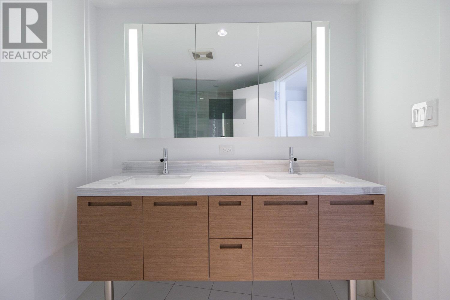 4506 777 Richards Street, Vancouver, British Columbia  V6B 0M6 - Photo 13 - R2817635