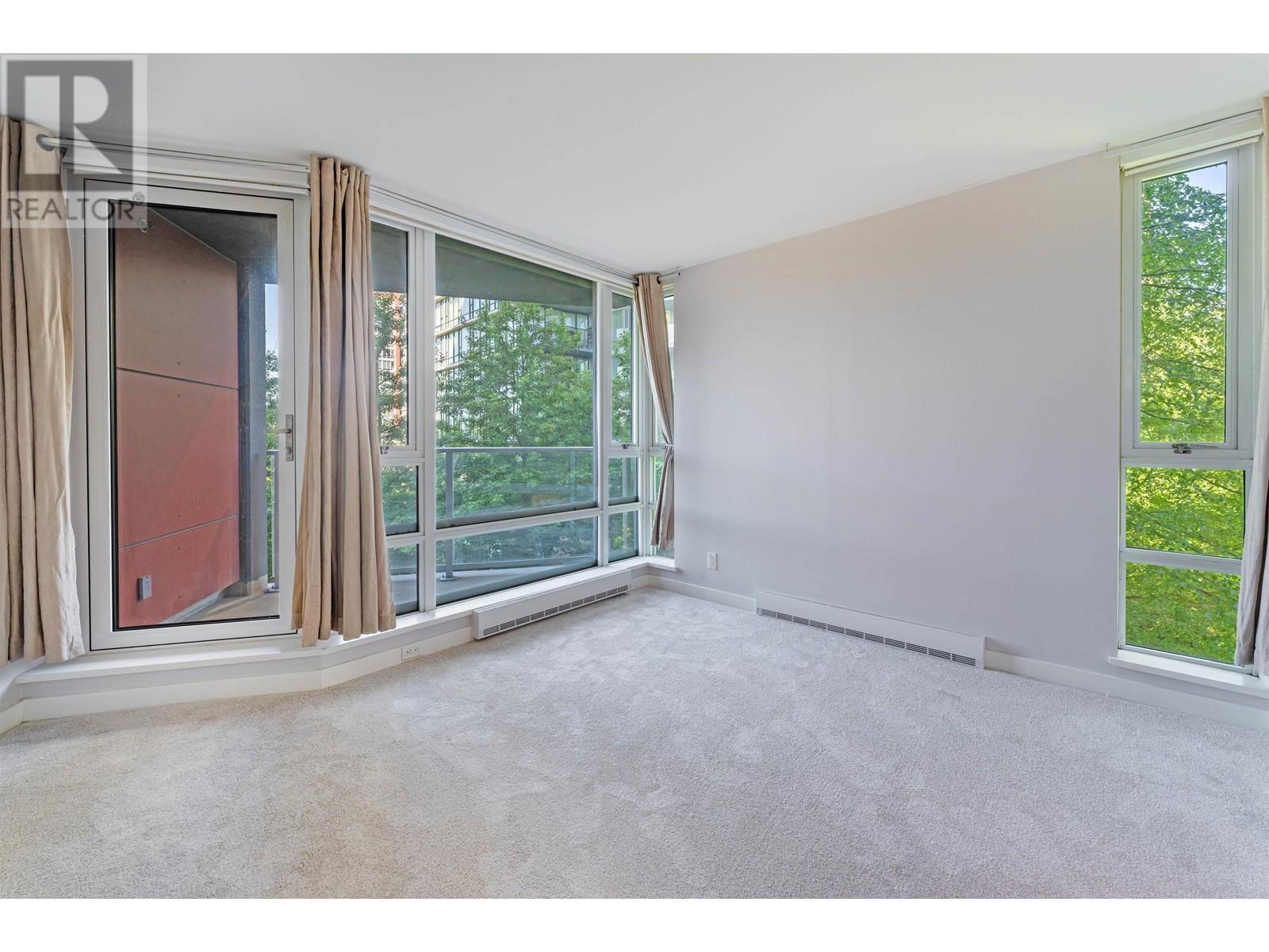 506 8 Smithe Mews, Vancouver, British Columbia  V6B 0A5 - Photo 15 - R2818323