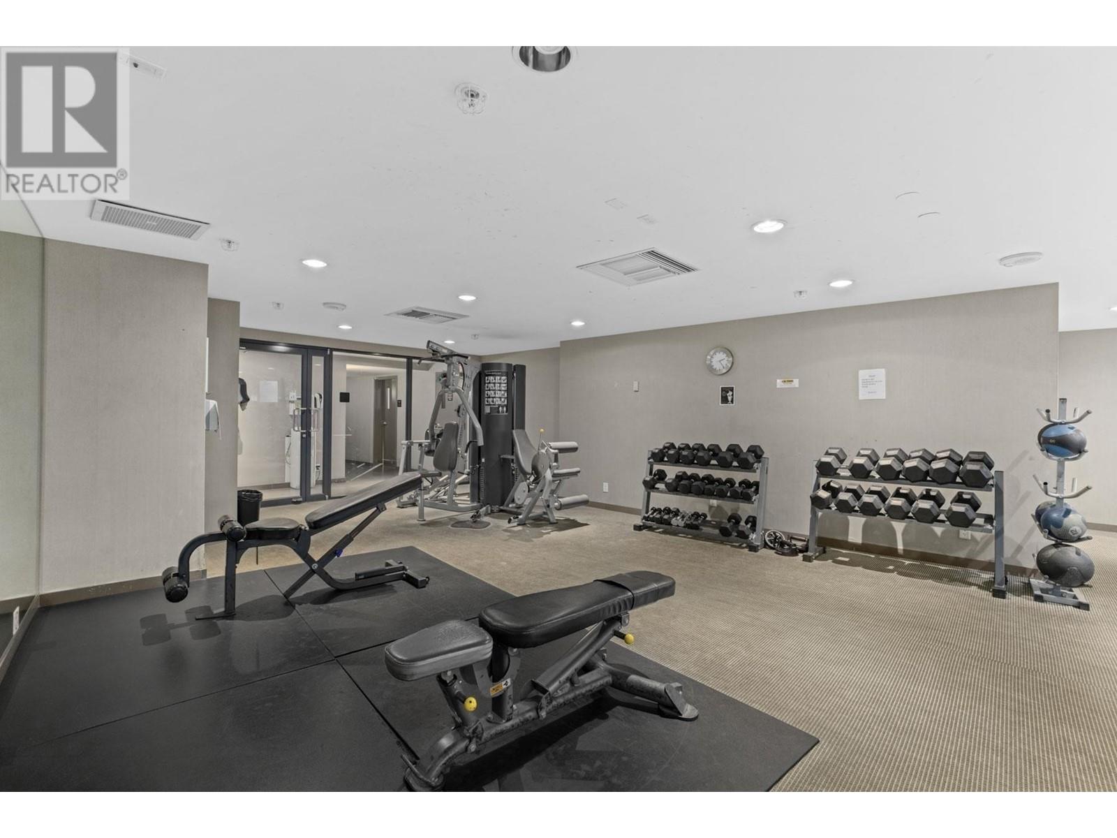 506 8 Smithe Mews, Vancouver, British Columbia  V6B 0A5 - Photo 24 - R2818323