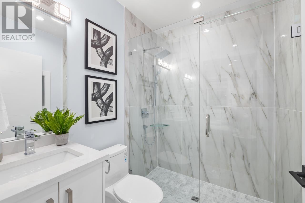 4328 Gladstone Street, Vancouver, British Columbia  V5N 4Z5 - Photo 17 - R2818084