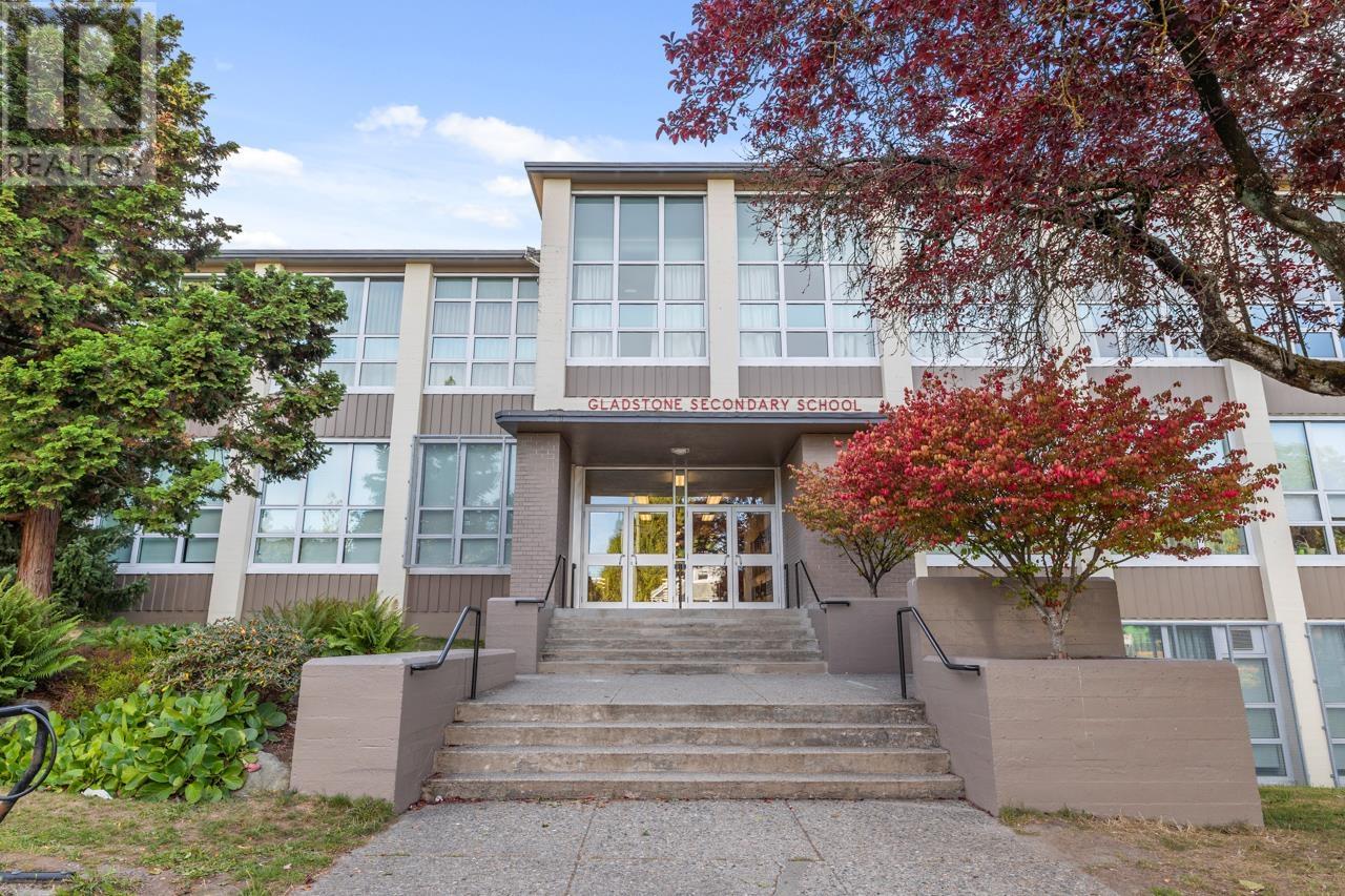 4328 Gladstone Street, Vancouver, British Columbia  V5N 4Z5 - Photo 35 - R2818084