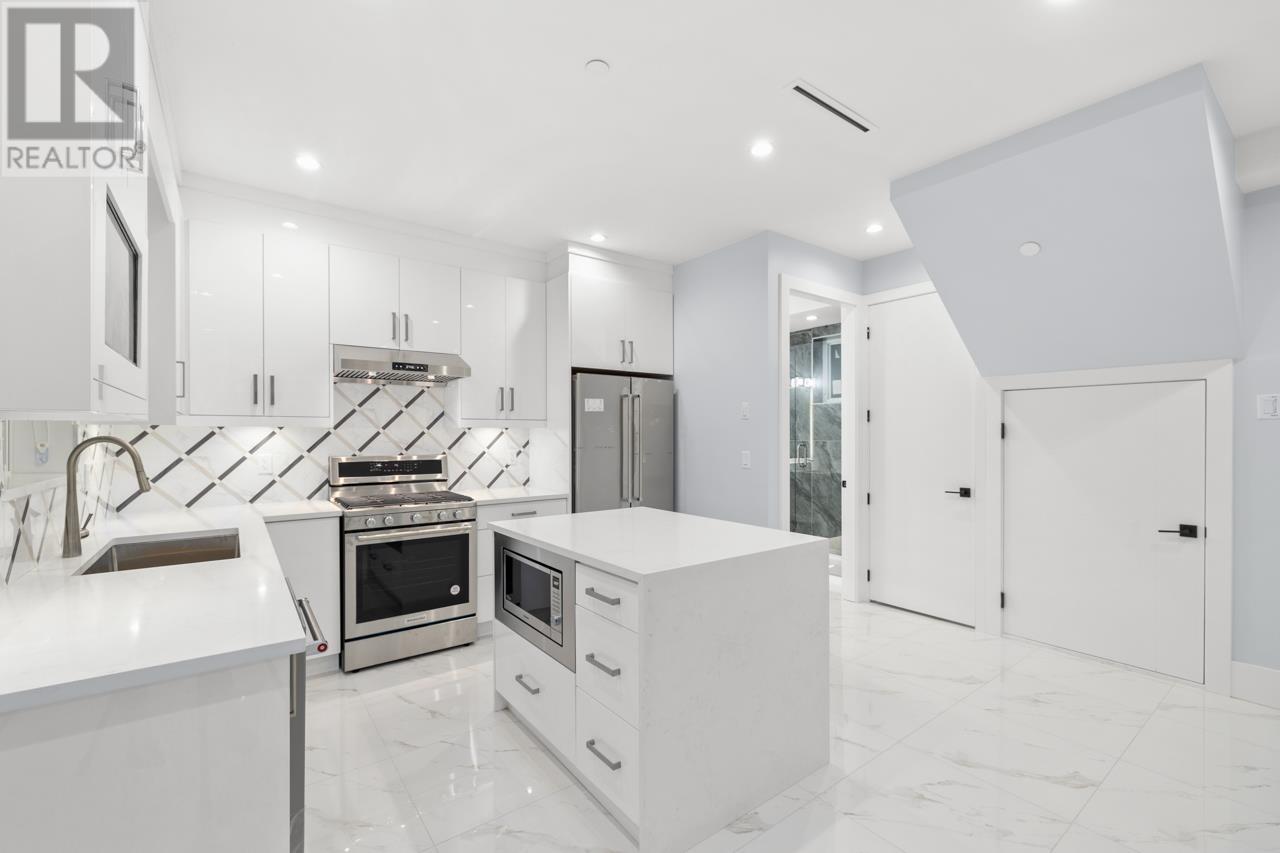 4330 Gladstone Street, Vancouver, British Columbia  V5N 4Z5 - Photo 7 - R2818094