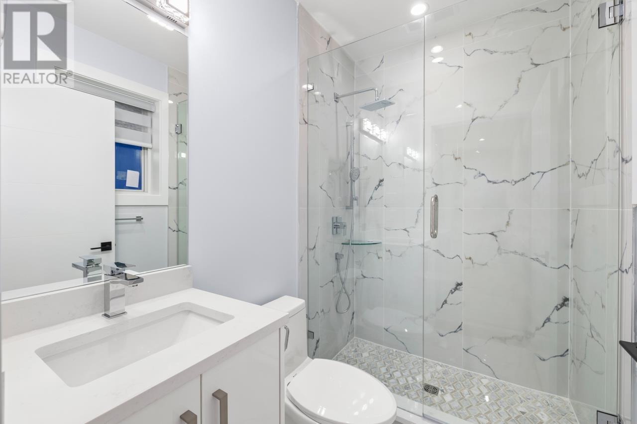 4330 Gladstone Street, Vancouver, British Columbia  V5N 4Z5 - Photo 12 - R2818094