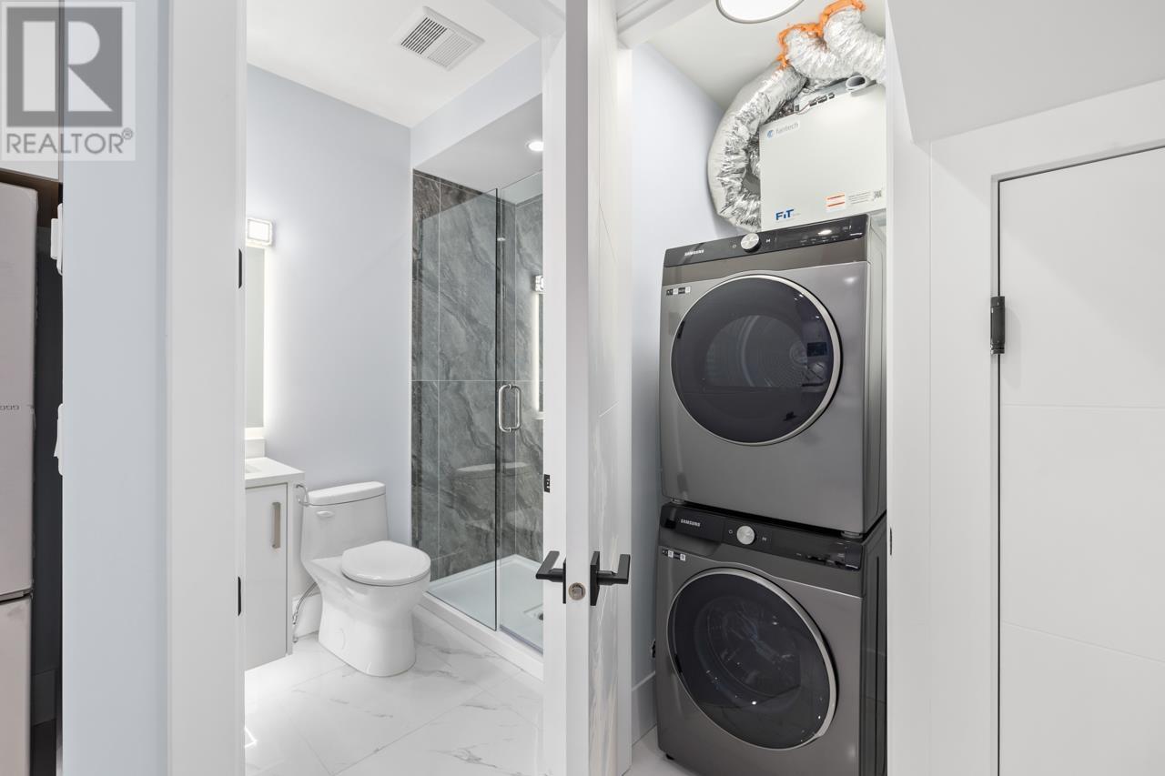 4330 Gladstone Street, Vancouver, British Columbia  V5N 4Z5 - Photo 8 - R2818094